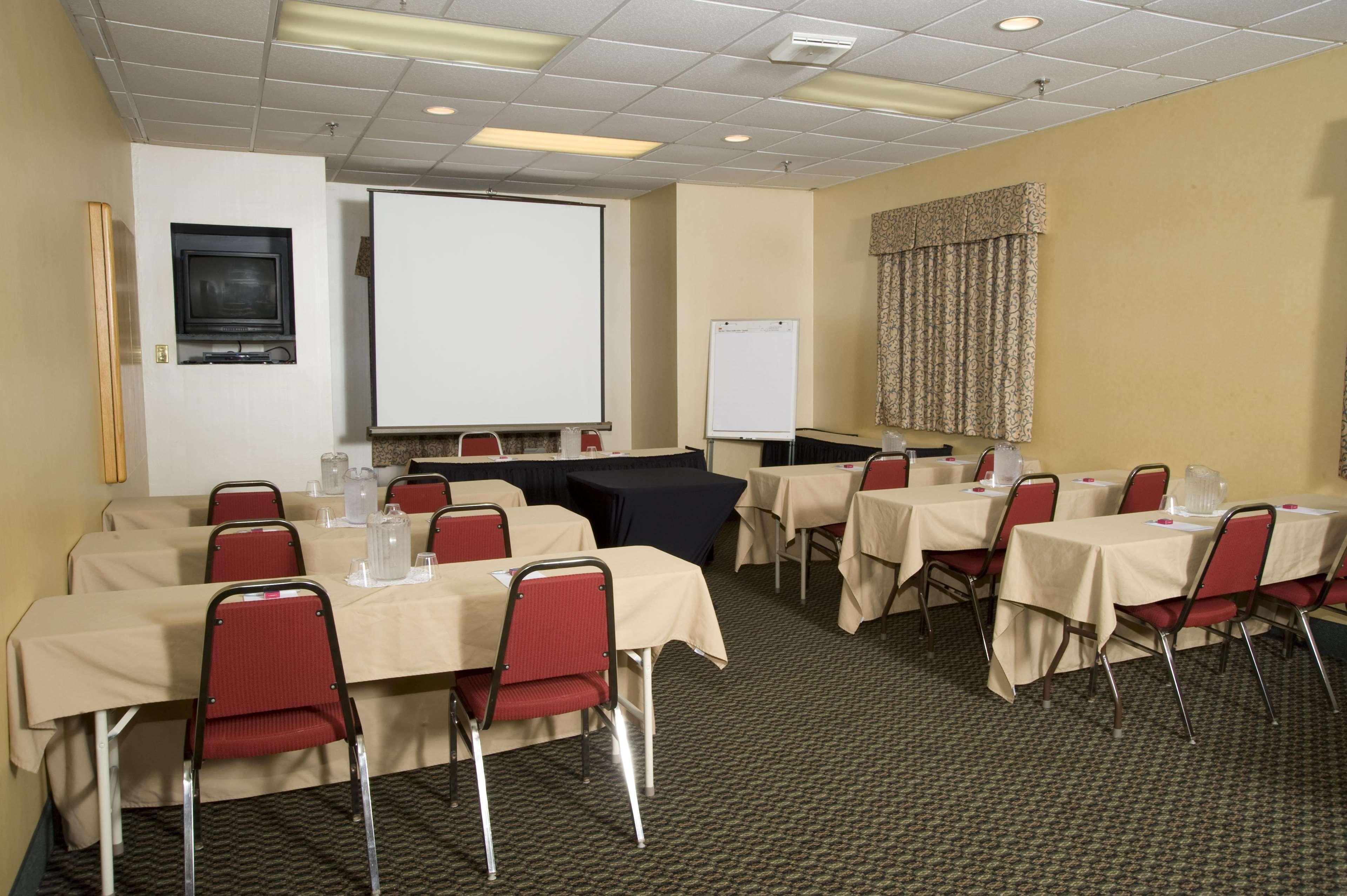 Hampton Inn By Hilton Concord/Bow Екстер'єр фото