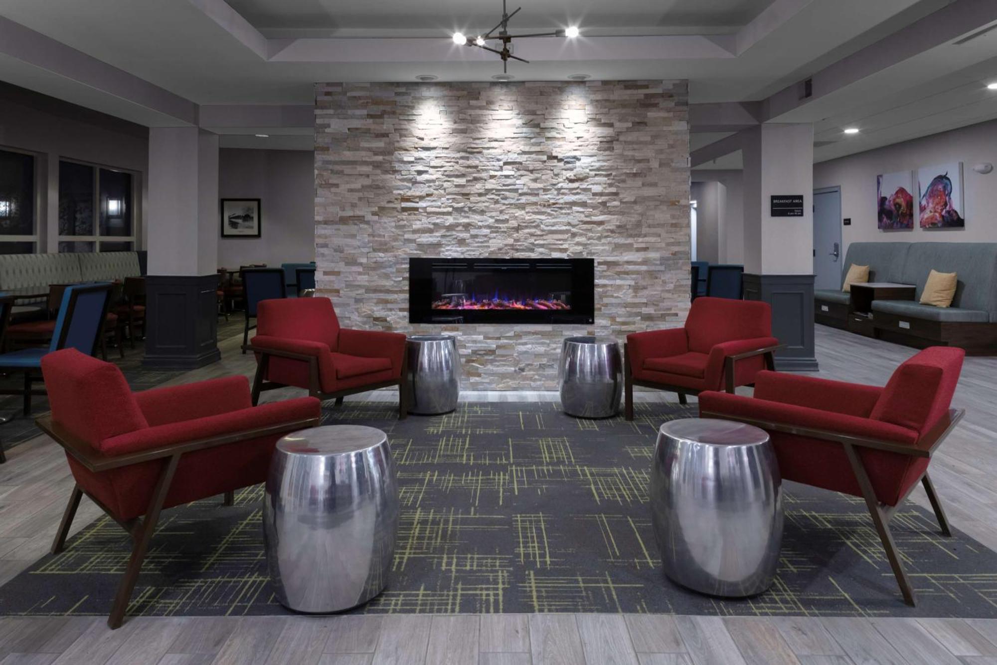 Hampton Inn By Hilton Concord/Bow Екстер'єр фото