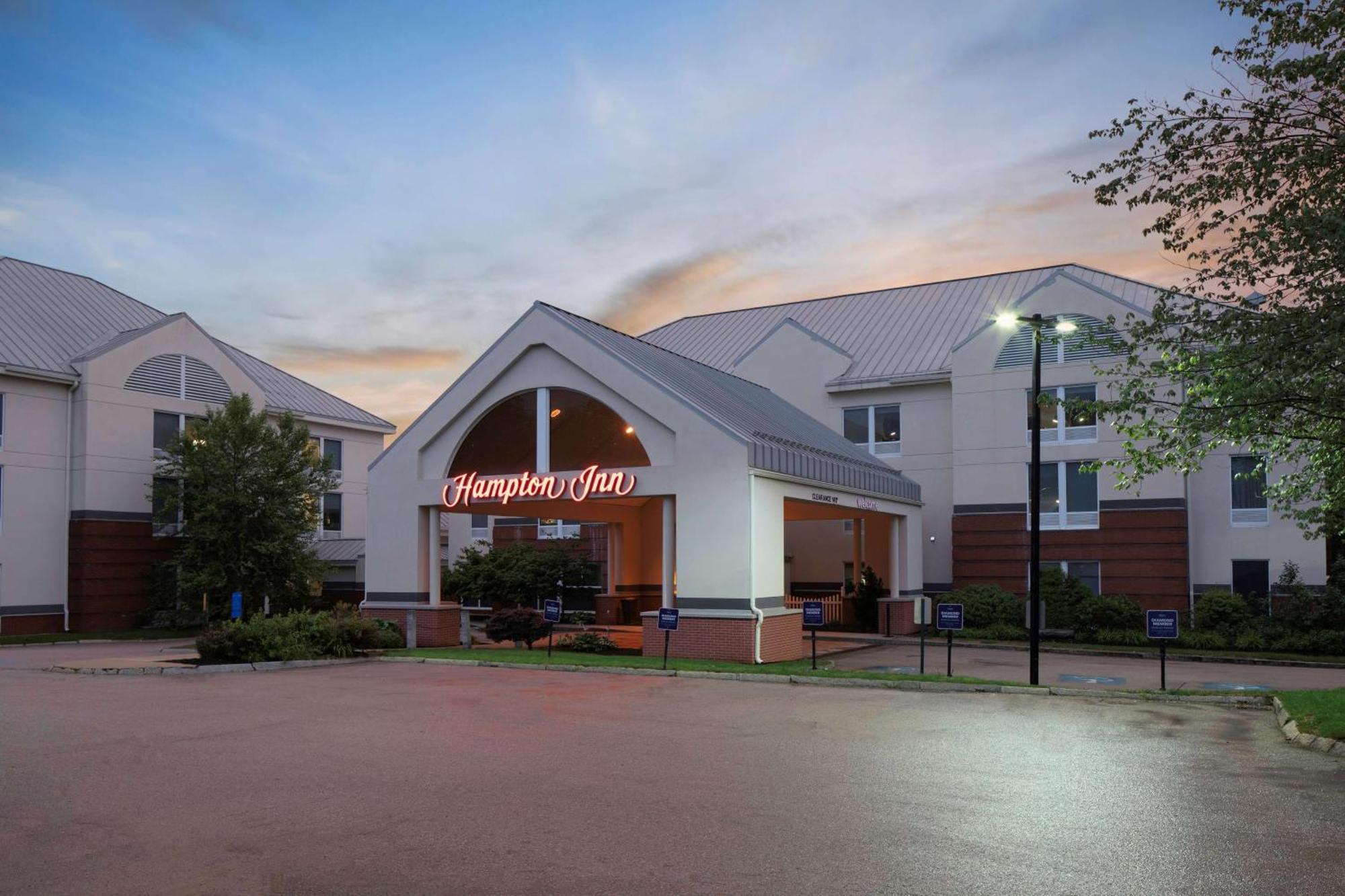 Hampton Inn By Hilton Concord/Bow Екстер'єр фото