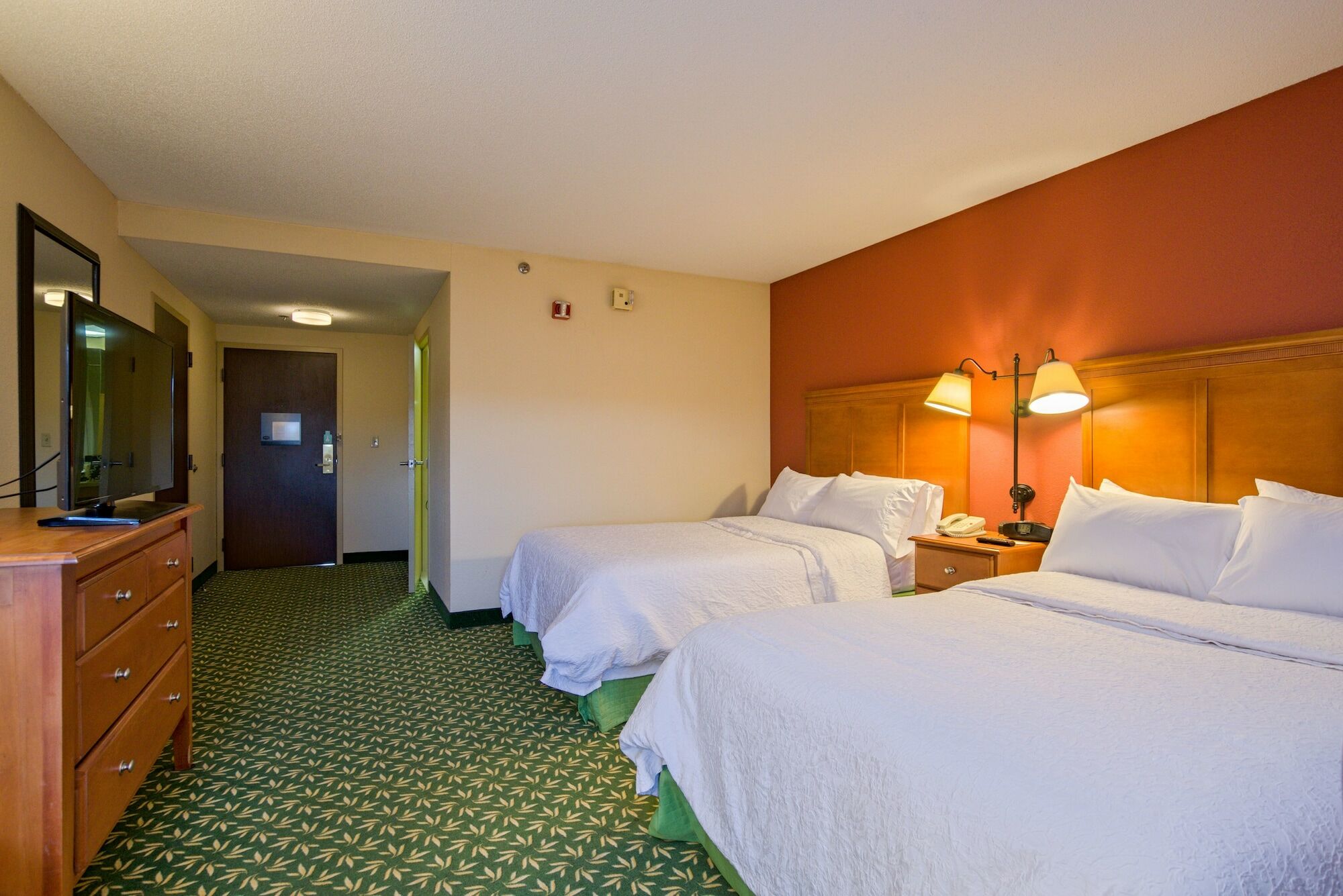 Hampton Inn By Hilton Concord/Bow Екстер'єр фото