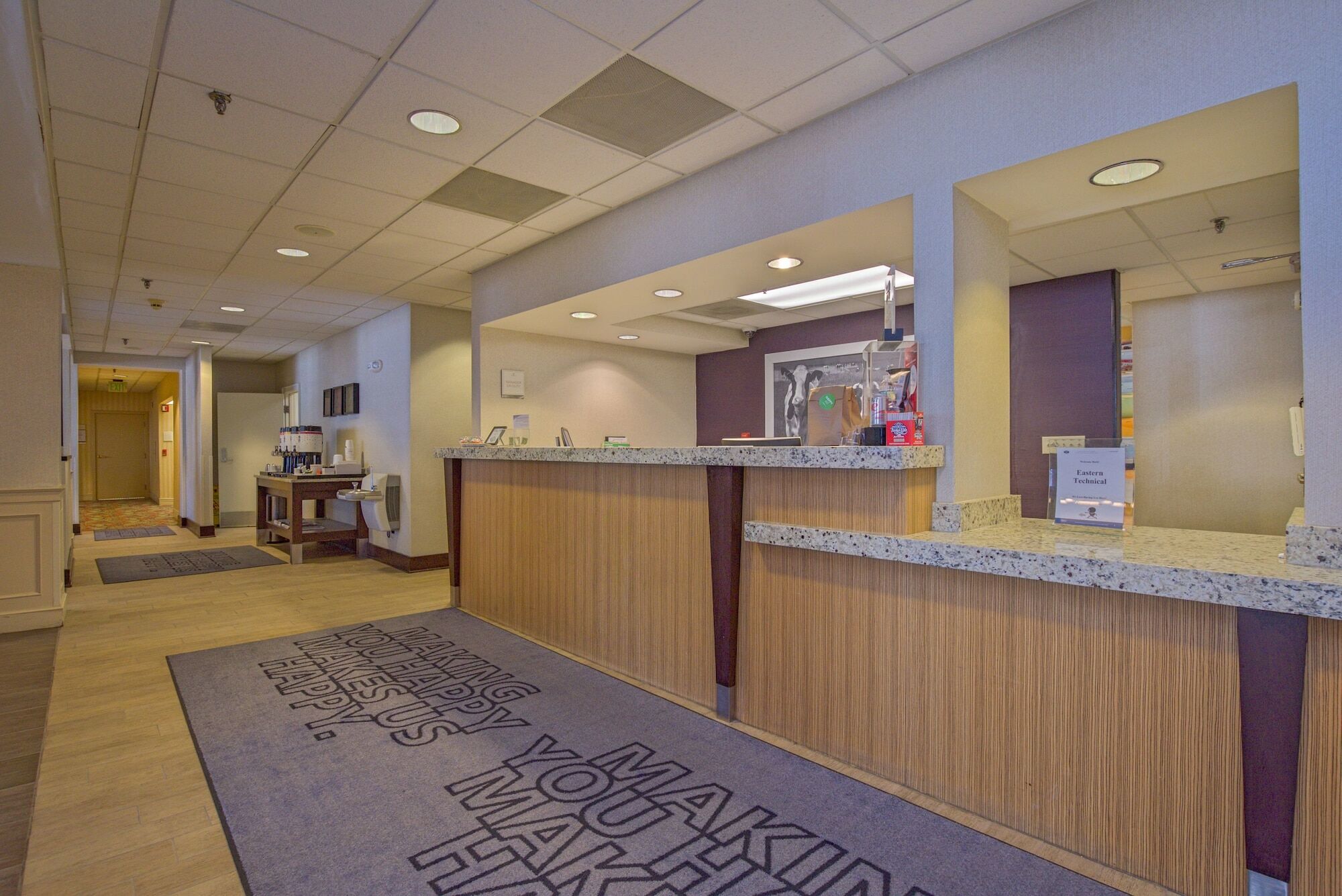 Hampton Inn By Hilton Concord/Bow Екстер'єр фото