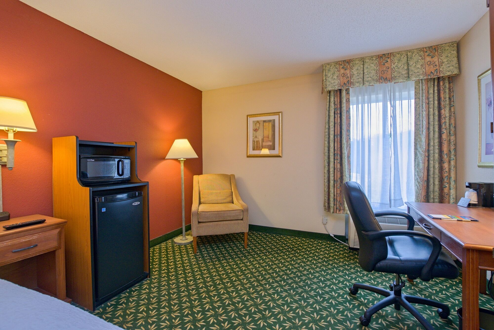 Hampton Inn By Hilton Concord/Bow Екстер'єр фото